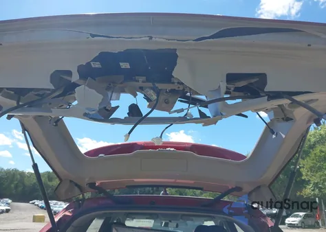 2016 Nissan Rogue S z USA, uszkodzony, nr VIN JN8AT2MVXGW131414